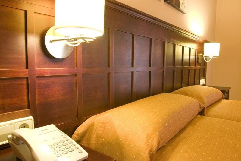 Hotel Sierra Hidalga Ronda Bagian luar foto