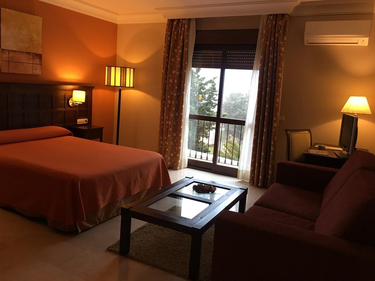 Hotel Sierra Hidalga Ronda Ruang foto