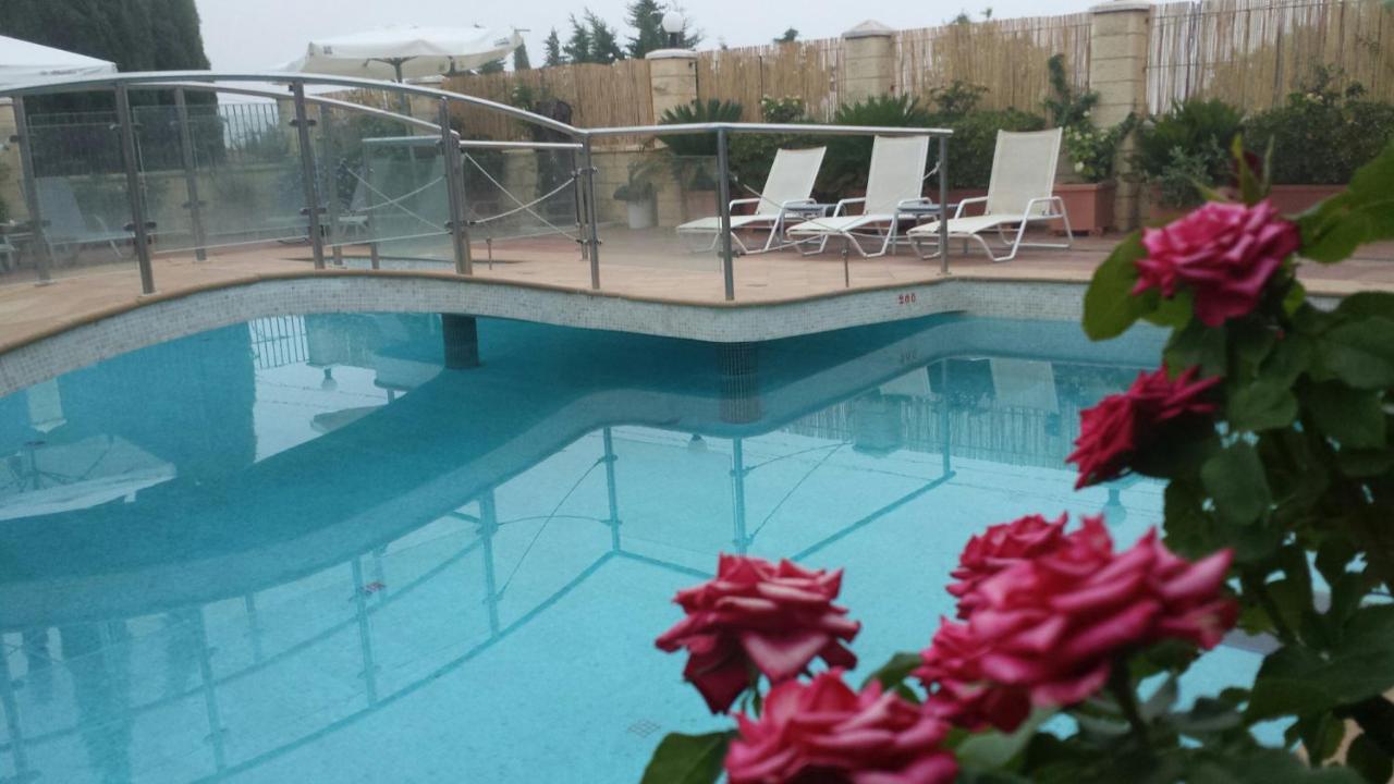Hotel Sierra Hidalga Ronda Bagian luar foto